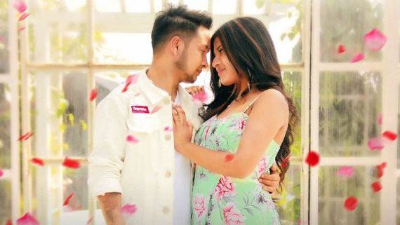 Pawandeep Rajan And Arunita Kanjilal’s Love Chemistry Will Be Seen For The First Time In Manzoor Dil