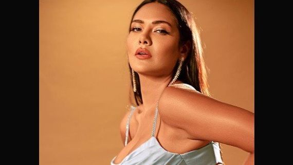 Esha Gupta Recalls Being Abused By Director
