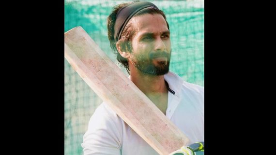 Allu Aravind Makes A Re-entry In Bollywood With Shahid Kapoor's Jersey 