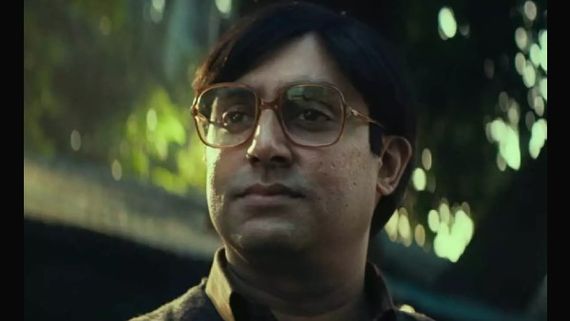 Bob Biswas Twitter Review: Here's What Netizens Have To Say About Abhishek Bachchan's Film