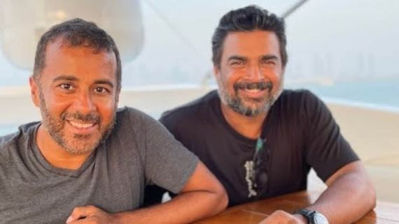R Madhavan Teases Decoupled Co-Star Chetan Bhagat, Says 3 Idiots Was ‘Better Than The Book’