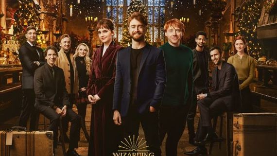 Harry Potter 20th Anniversary Return to Hogwarts Review: Walk Down Memory Lane With Helena Bonham's Epic Charm