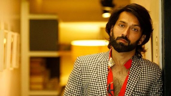 Nakuul Mehta Tests Positive For COVID-19; Bade Achhe Lagte Hain 2 Actor Quarantines Himself At Home
