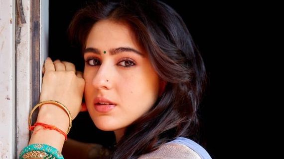 Atrangi Re Twitter Review: Sara Ali Khan Manages To Shine Despite Sharing Screen Space With Dhanush