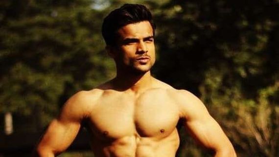 Bigg Boss Marathi 3: Vishhal Nikam Becomes First Finalist; Zombivli Stars Enter The House