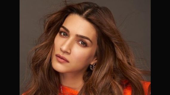 Kriti Sanon Opens Up On Being Body-Shamed; 'People Told Me You Have A Gummy Smile'