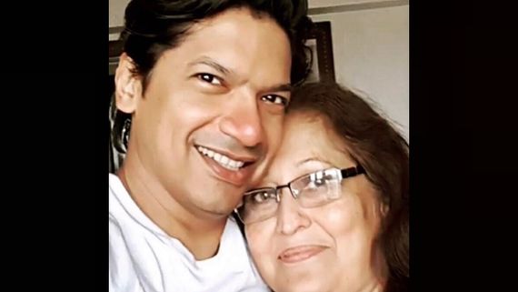 Shaan’s Mother Sonali Mukherjee Passes Away; Kailash Kher Mourns Death