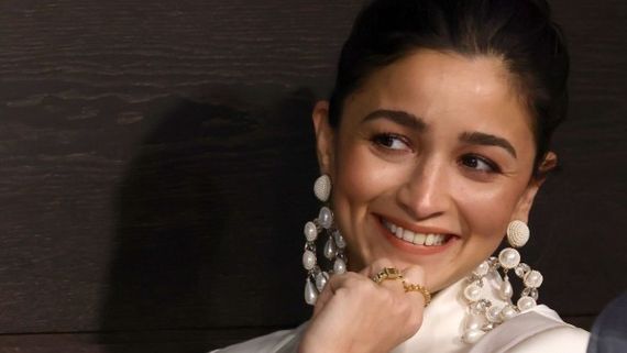 Alia Bhatt Opens Up About Ranbir Kapoor Like Never Before: 'I Am In A Relationship And Deeply In Love'