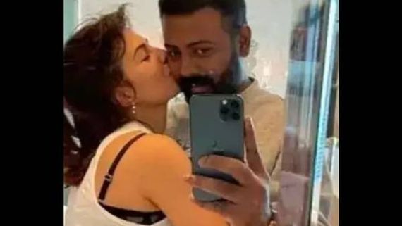 Jacqueline Fernandez Was Proposed To By Alleged Conman Sukesh Chandrashekhar With A Diamond Ring?