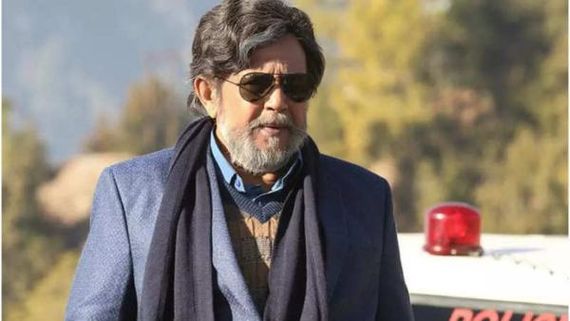 Bestseller: Mithun Chakraborty Reveals He Was Locked In A Restaurant When Thousands Of Fans Came To See Him