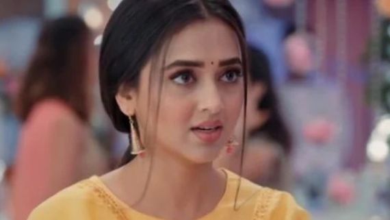 Tejasswi Prakash Says Naagin Is A Huge Project; She Is Extremely Elated As People Are Loving Her