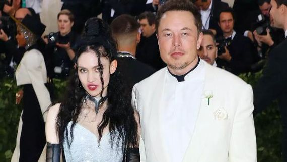 Grimes & Elon Musk Secretly Welcomed Second Child Via Surrogacy; Twitter Reacts To Daughter's Name