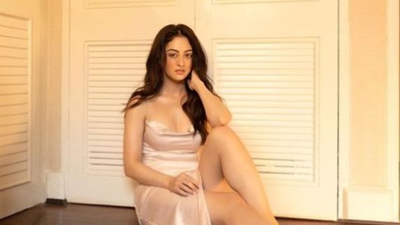 Sandeepa Dhar Shares Chilling Story Of Leaving Kashmir While Hiding In Truck During Exodus Of Kashmiri Pandits