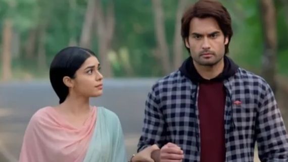 Eisha Singh Talks About her Bond With Vivian Dsena; Reveals Upcoming Twist Of Their Show Sirf Tum