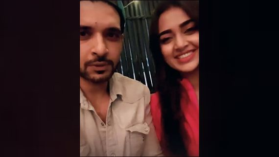 Tejasswi Prakash And Karan Kundrra Go On A Special Dinner Date; Pictures Go Viral