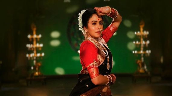Exclusive Interview! Chandramukhi Star Amruta Khanvilkar: I Am Very Scared Of Romance
