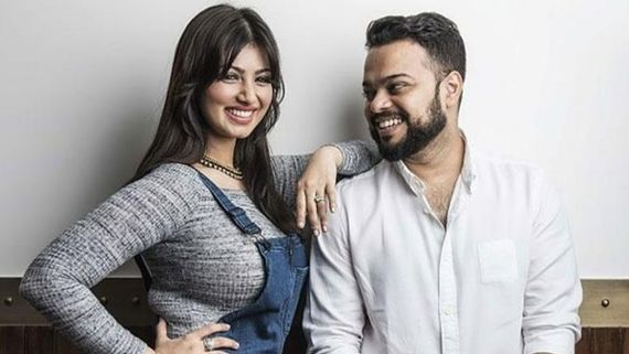 Ayesha Takia And Her Husband Farhan Azmi Stopped At Goa Airport; Latter Says An Officer Passed Sexual Comment