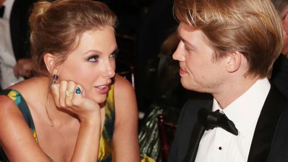 Joe Alwyn Opens Up About Taylor Swift Engagement Rumours, Says He Wouldn't Reveal If Its A Yes Or No