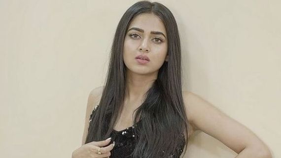Tejasswi Prakash To Make Her Bollywood Debut Opposite Ayushmann Khurrana In Dream Girl 2: Report
