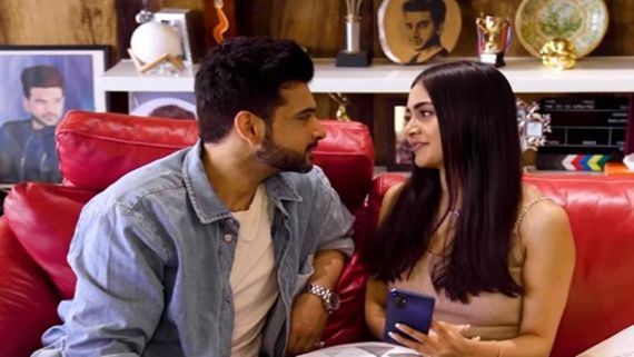 Karan Kundrra Calls Girlfriend Tejasswi Prakash A Good Kisser, Naagin 6 Actress Cannot Stop Blushing!