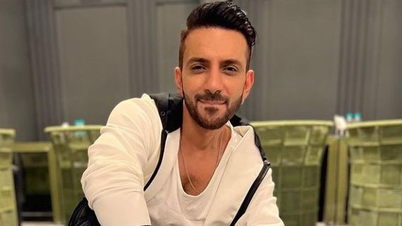 Ali Merchant Asks Ex Sara Not To Take Limelight From Him; Reacts To Allegations Of Entering Lock Upp Using Her