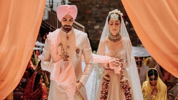 Udaariyaan Fame Karan V Grover Ties The Knot With Girlfriend Poppy Jabbal