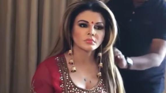 Rakhi Sawant Reveals Her BF Is Younger To Her; Says Their Relationship Has Become A Big Issue At His House