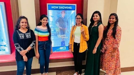 Josh: Winners Of #mamamahesha Challenge Watch Mahesh Babu's Sarkaru Vaari Paata On Big Screen 