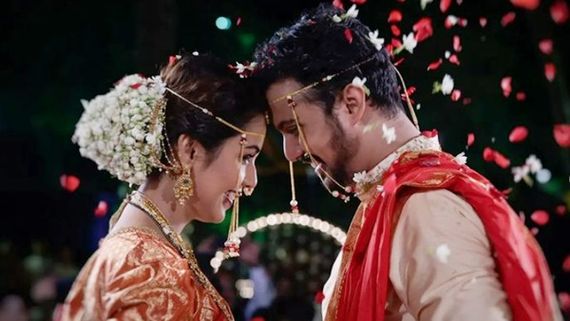 Virajas Kulkarni And Shivani Rangole Get Married In Pune; See Wedding Pictures