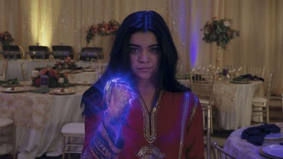 Ms Marvel Review: Mohan Kapur & Zenobia Shroff Are Perfect Desi Parents, Iman Vellani Is Bright & Dreamy