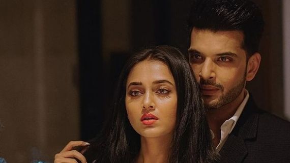 Karan Kundrra Lashes Out At Tejasswi's Fandom For Editing Pics & Abusive Messages; Actress Too Slams Them