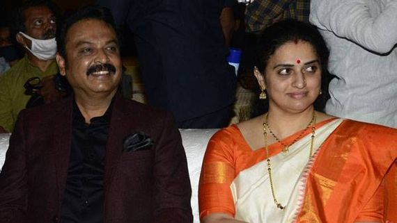 Senior Actor Naresh Ties The Knot With Actress Pavithra Lokesh? Find Out!