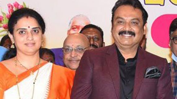 Actor Naresh Gets Into An Ugly Fight With Ex-Wife Who Tried to Attack Pavithra Lokesh!