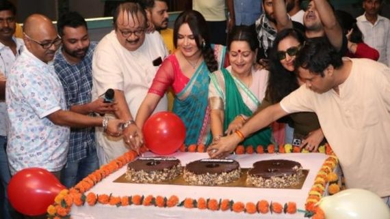 Happu Ki Ultan Paltan Team Celebrates 800 Episodes!