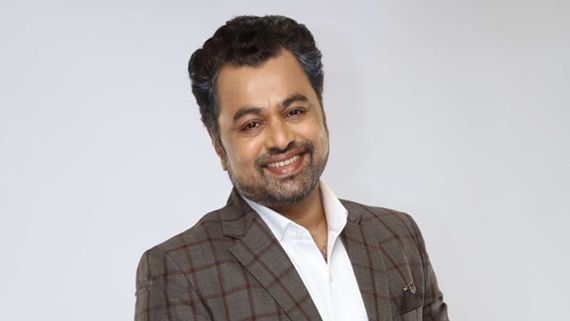 Subodh Bhave To Host Bus Bai Bus; Says ‘I Always Wanted To Do Something Out Of The Box’