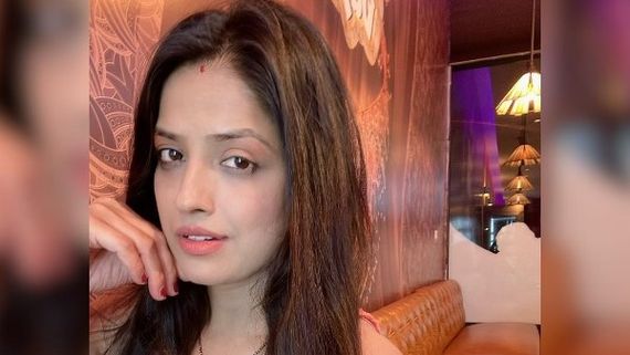 Diya Aur Baati Hum Actress Kanishka Soni Marries Herself; Responds To People Who Questioned Her Decision