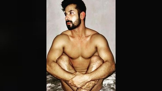 Kunal Verma Follows In Ranveer Singh’s Footsteps As He Shares His Nude Picture; Says ‘I Don’t Have Much Money’