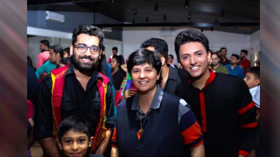 Thangaat Garba Is ‘Unstoppable’ After Being Part Of Falguni Pathak’s Non-Stop Garba