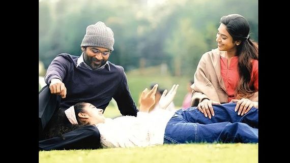 Pinju Pinju Mazhai Song Review: Addictive Third Single Lyric Video From Dhanush Starrer Naane Varuvean Is Out