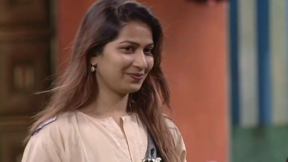 Bigg Boss 6 Telugu Promo: Inaya's Elimination Episode Is Loaded With Lots Of Fun Games!
