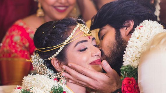 Harish Kalyan Kisses His Bride Narmada Udaykumar As They Tie The Knot In A Traditional Ceremony; Inside Pics