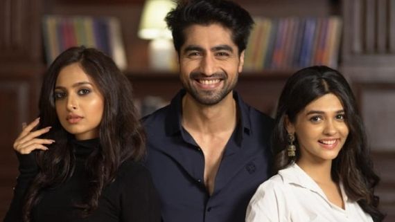 Do Pranali Rathod & Karishma Sawant Share Friendly Bond Off-Screen? Here's What Aarohi Of 'Yeh Rishta...' Said