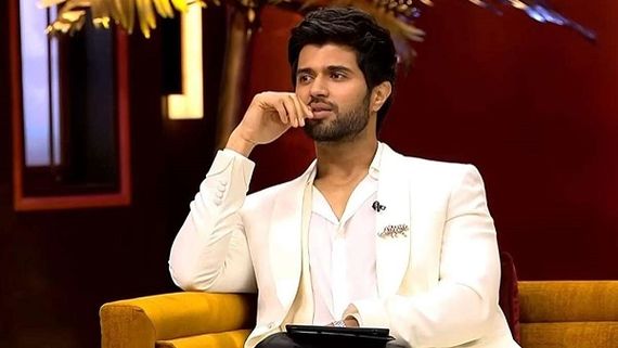 Vijay Deverakonda In Talks With Dharma Productions & Shah Rukh Khan's Red Chillies Entertainment?