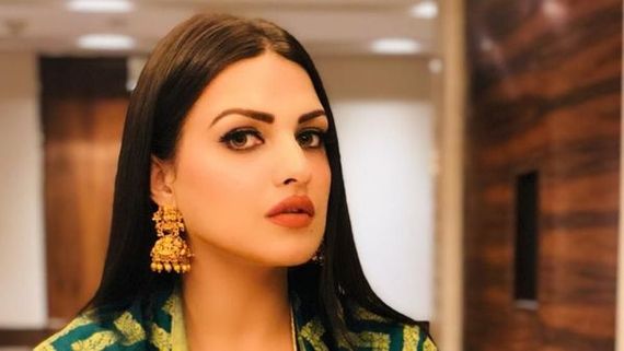 Himanshi Khurana Reveals Battling ‘Severe Depression' Post-Bigg Boss: It Affected My Heart