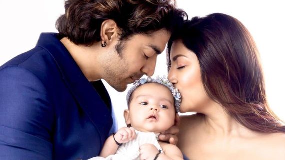Debina Bonnerjee & Gurmeet Choudhary Introduce Their ‘Miracle Baby’ Divisha With An Adorable Pic
