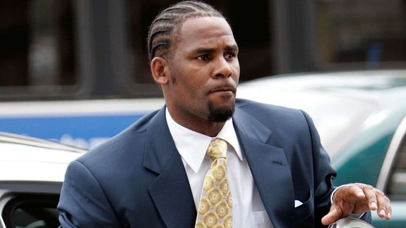 20-Years Prison Sentence For R&B singer R Kelly In Federal Child P*rn Case