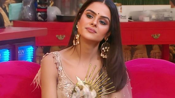 EX Contestant Shares Pic Of Priyanka Choudhary With Bigg Boss 16 Winner Trophy In Hand: For Me She Owns... 