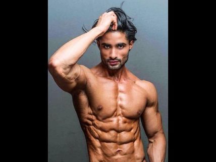 Aryan Chauhan – A Model Turned Actor Who Is Making Waves In Indian Film Industry.