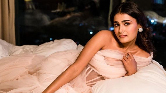 Sassy To Glamourous 5 Times Shalini Pandey Proved She Is A True Diva With Her Style Statements