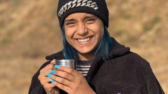 Hair Color Bilkul...: Sumbul Touqeer Fans Make Request As She Flaunts Blue Hair During Ooty Vacation- PICS